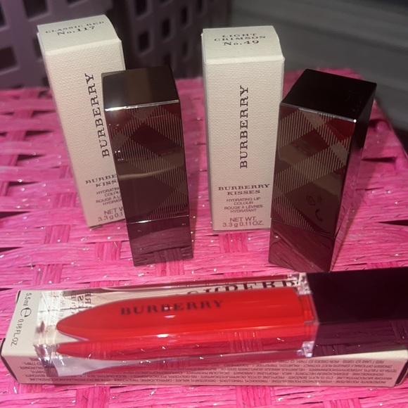 Burberry Kisses Lip Bundle - Picture 1 of 6